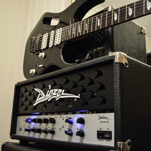 Photo of Ibanez JEM7PBK and more gear