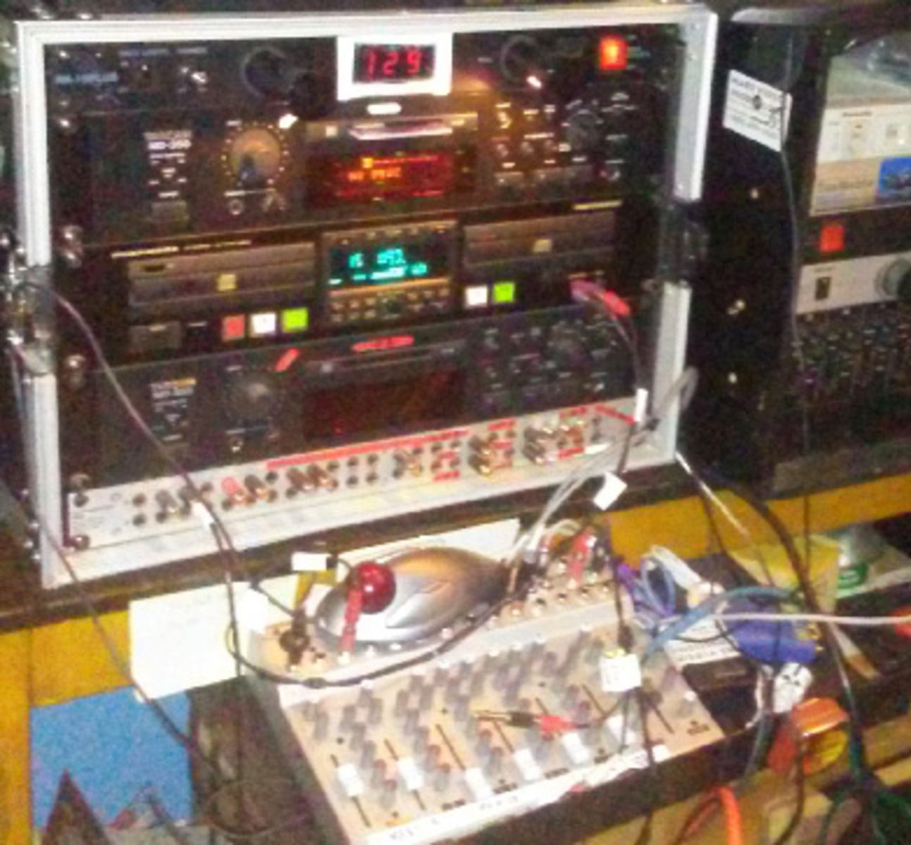 max_mars's music gear photo