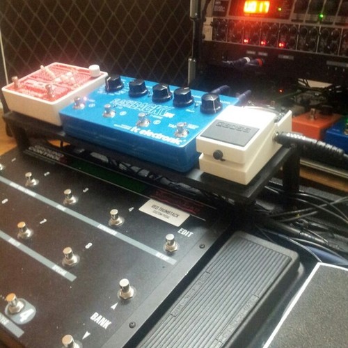 redthumbtack's gear photo