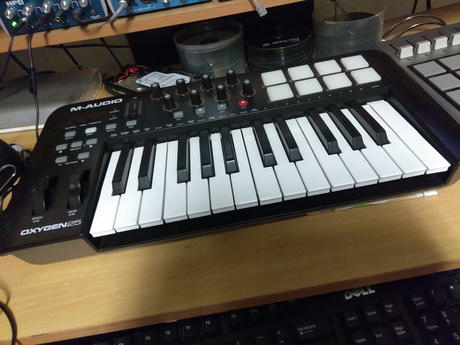 barrygrayproduction's music gear photo