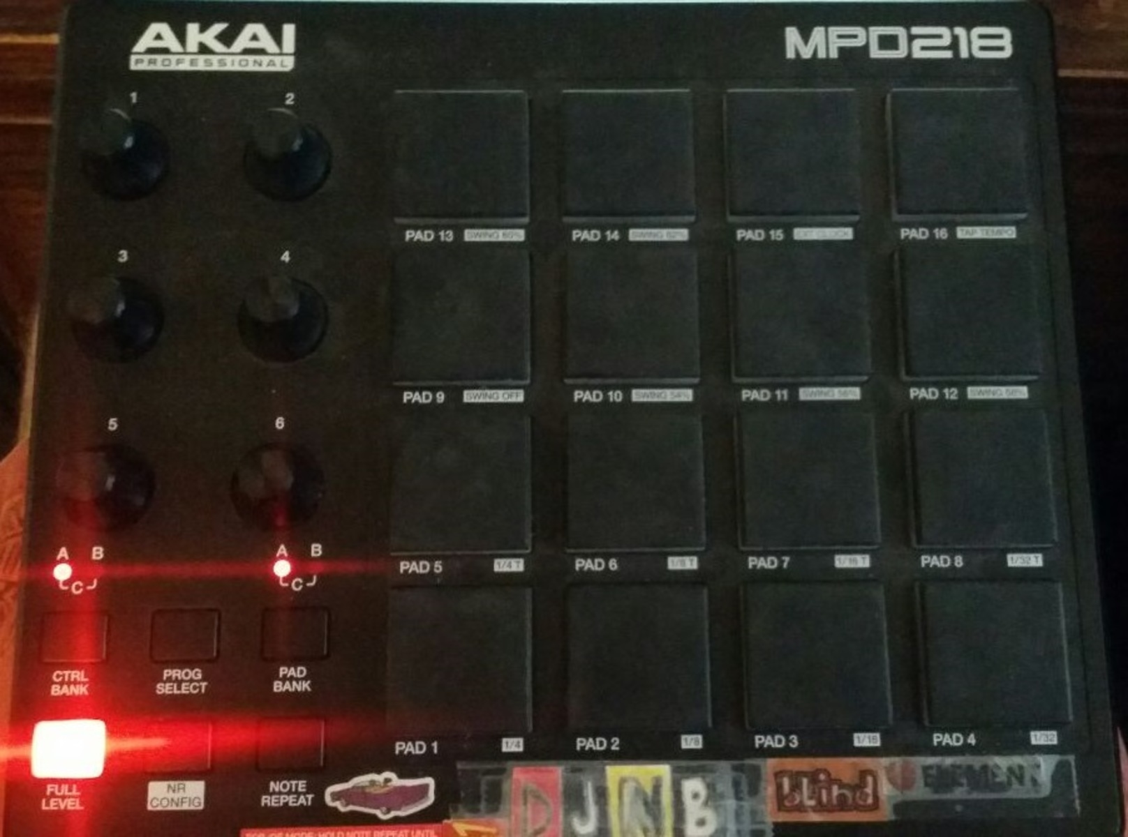 barvoucher's music gear photo