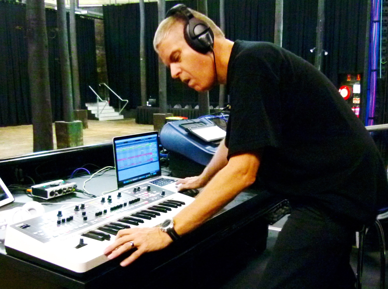 Music Gear Setup by statusnominal featuring Roland Gaia SH-01 Synthesizer