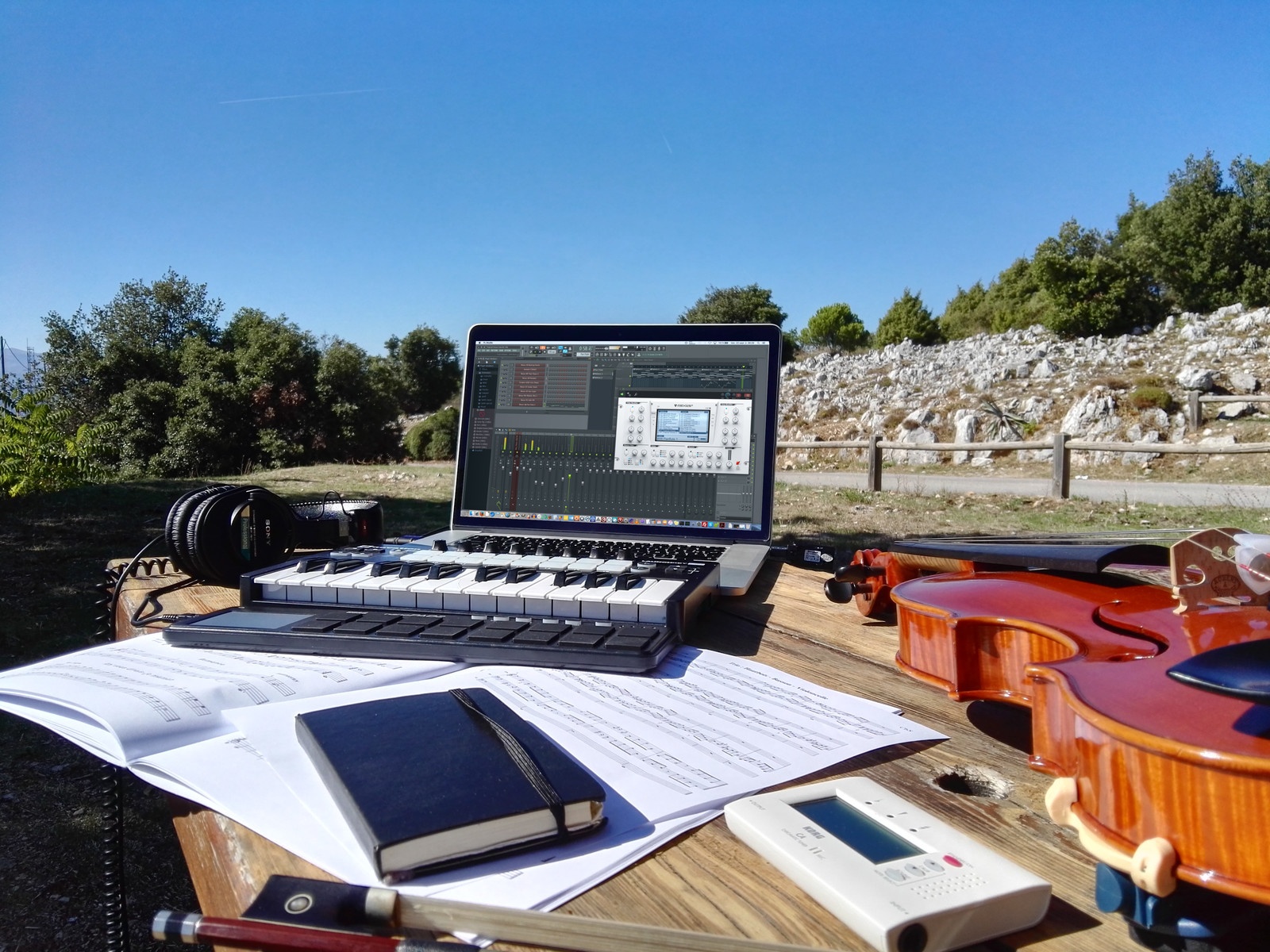 makemusicandbehappy's music gear photo