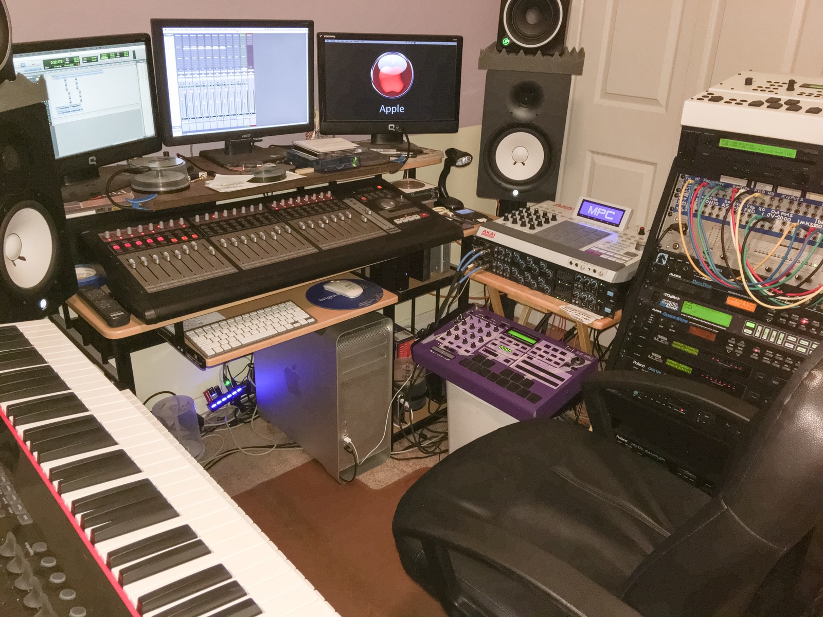 beatmakaz's music gear photo