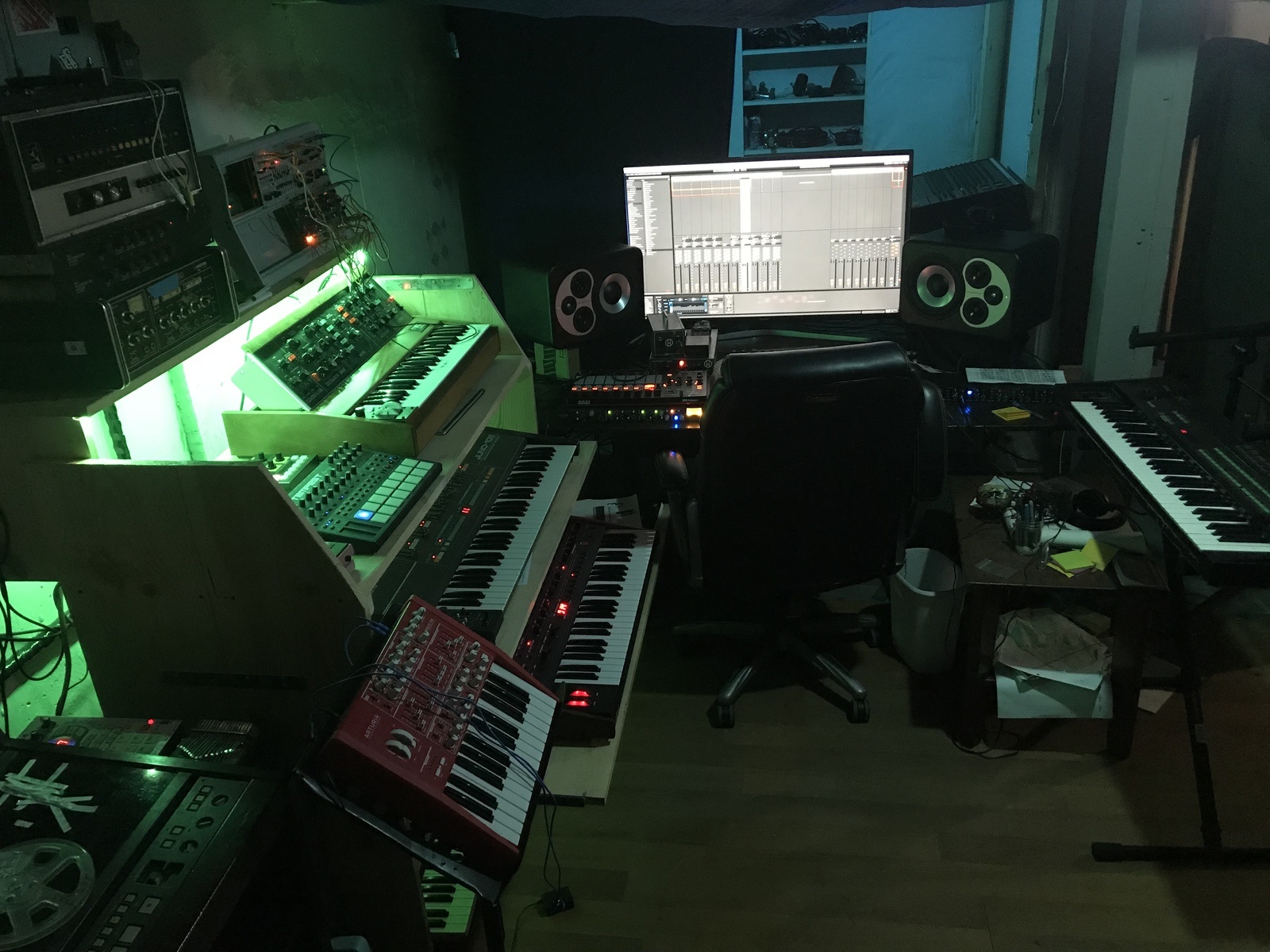 xaqary's music gear photo