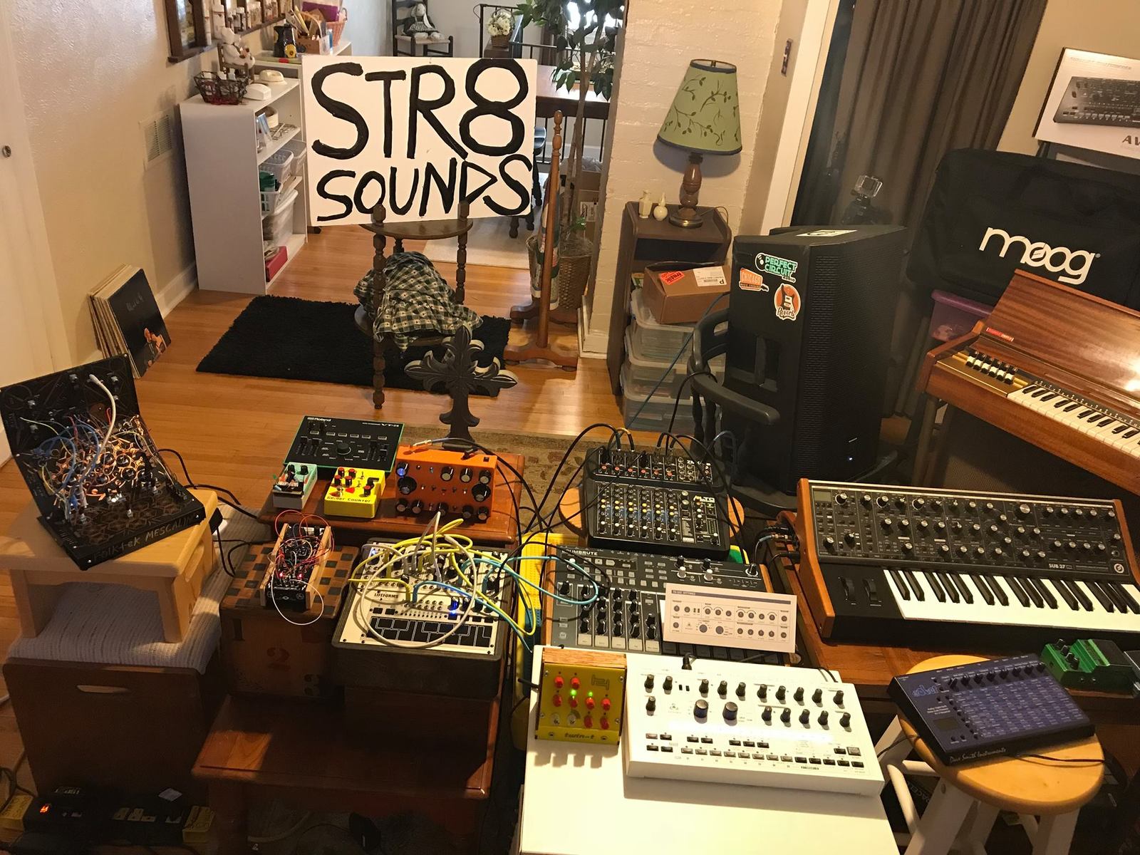 str8sounds's music gear photo