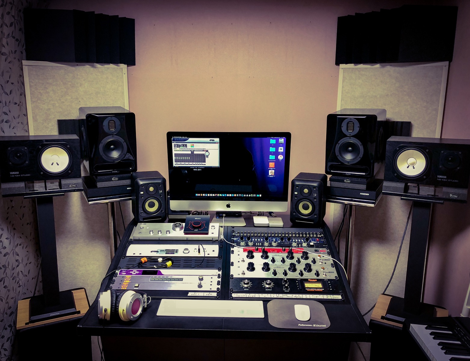 Yamaha NS-10M Studio Monitor | Equipboard®