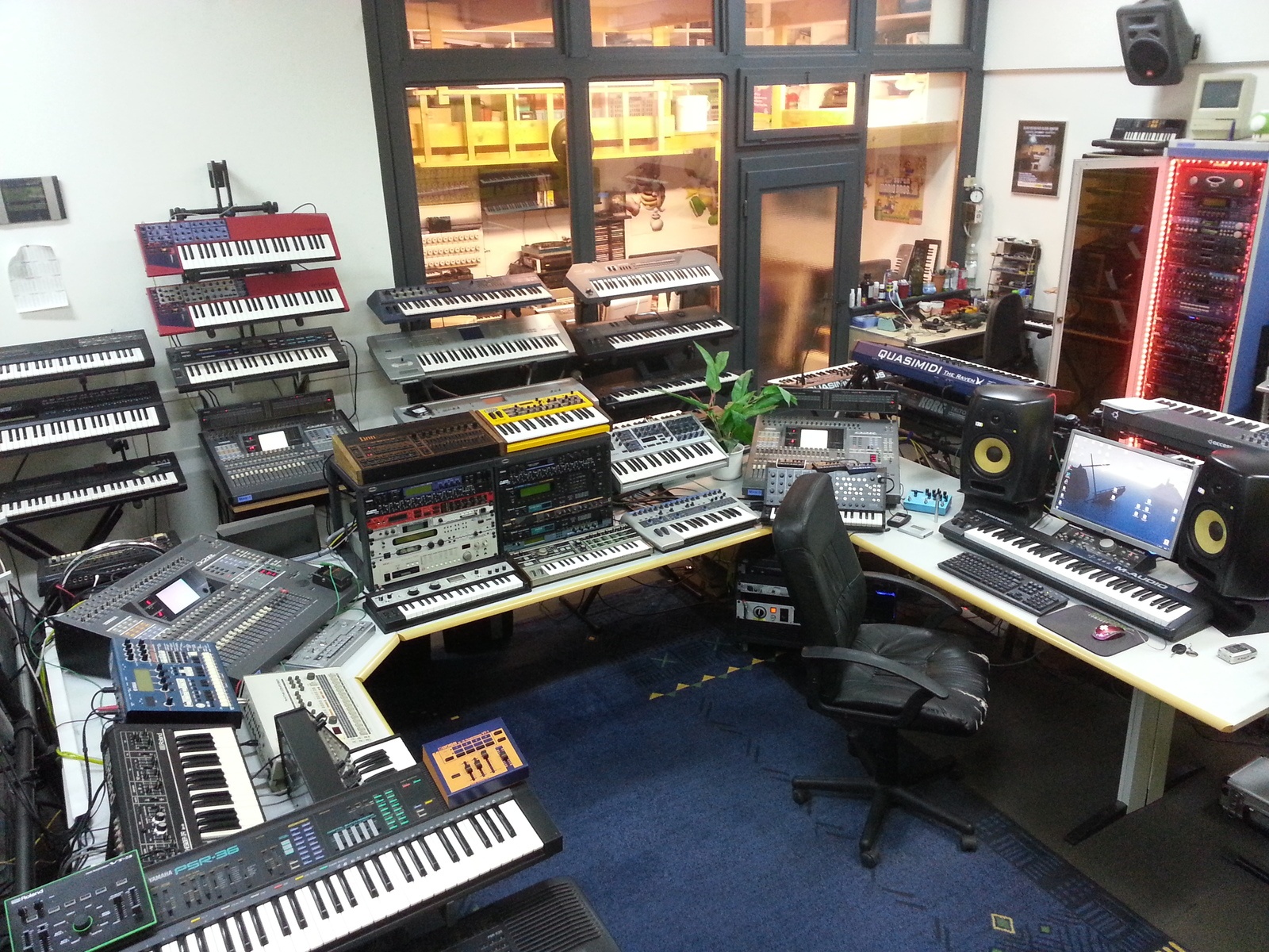 tax5's music gear photo