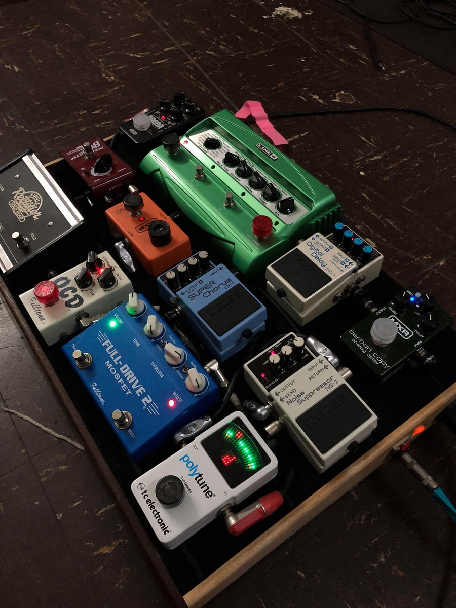 Music Gear Setup by paolo_g_navejas featuring TC Electronic Polytune 2, Line 6 DL4 Delay Modeler, and Fulltone OCD and 4 more pieces of gear