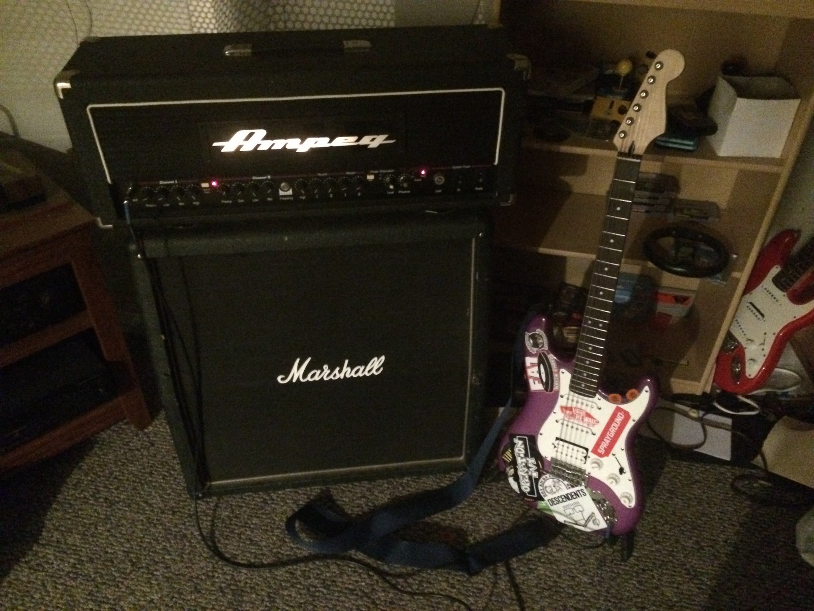 Music Gear Setup by stratguy01 featuring Ampeg Lee Jackson VL-1002 Guitar Head