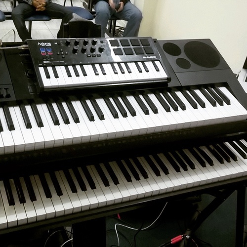 Photo of Apple MainStage 3 and more gear