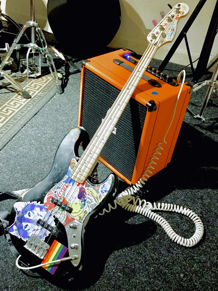 the_mediocre_official's music gear photo