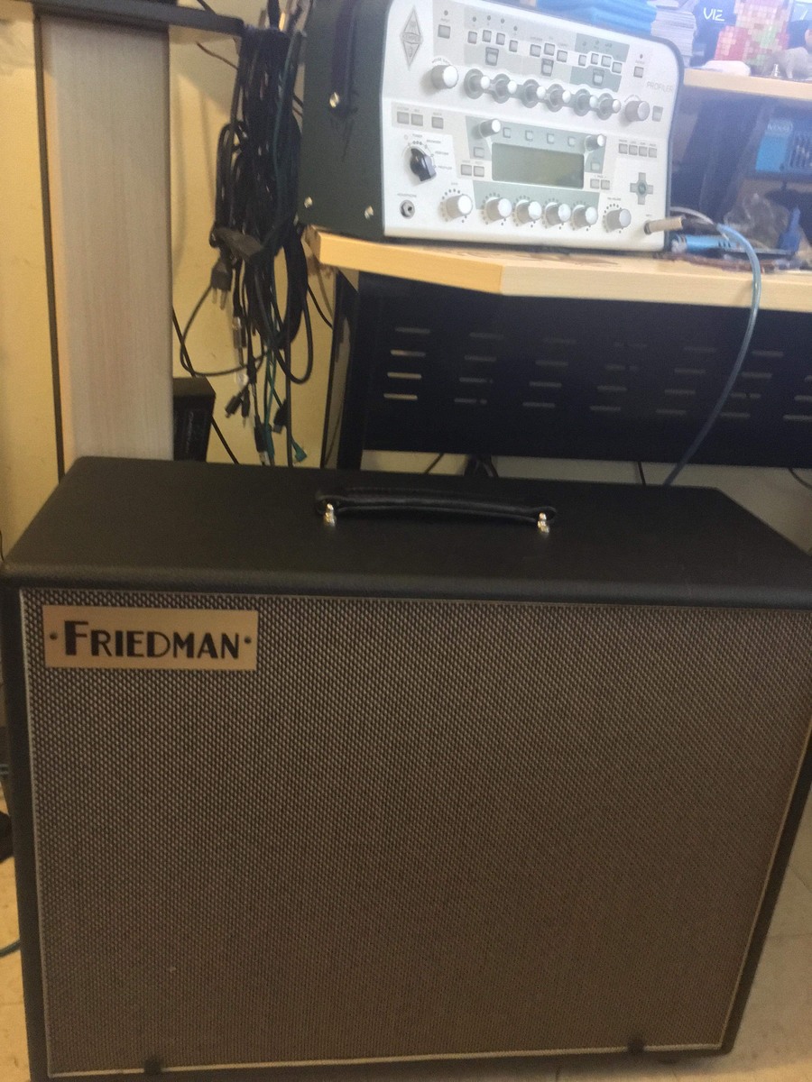 pillowpants's music gear photo
