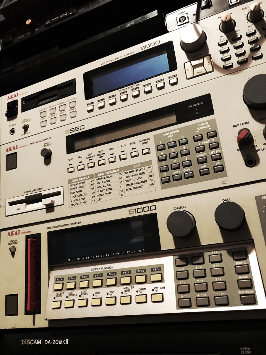 Music Gear Setup by noisengineer featuring Akai S950 MIDI Digital Sampler, Akai S3000XL, and Akai S1000