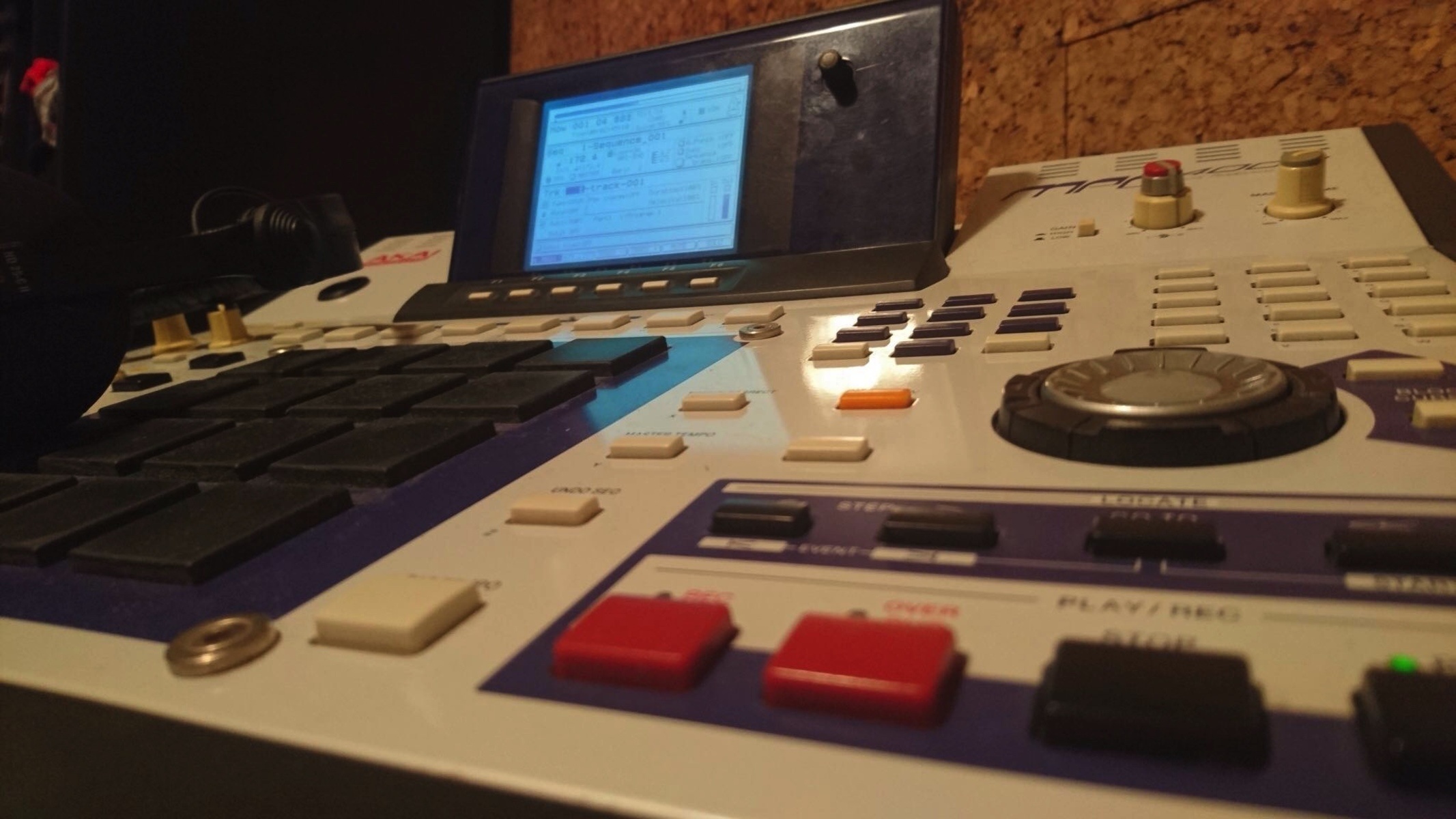 Hip Hop Music Gear Setup by noisengineer featuring Akai MPC4000
