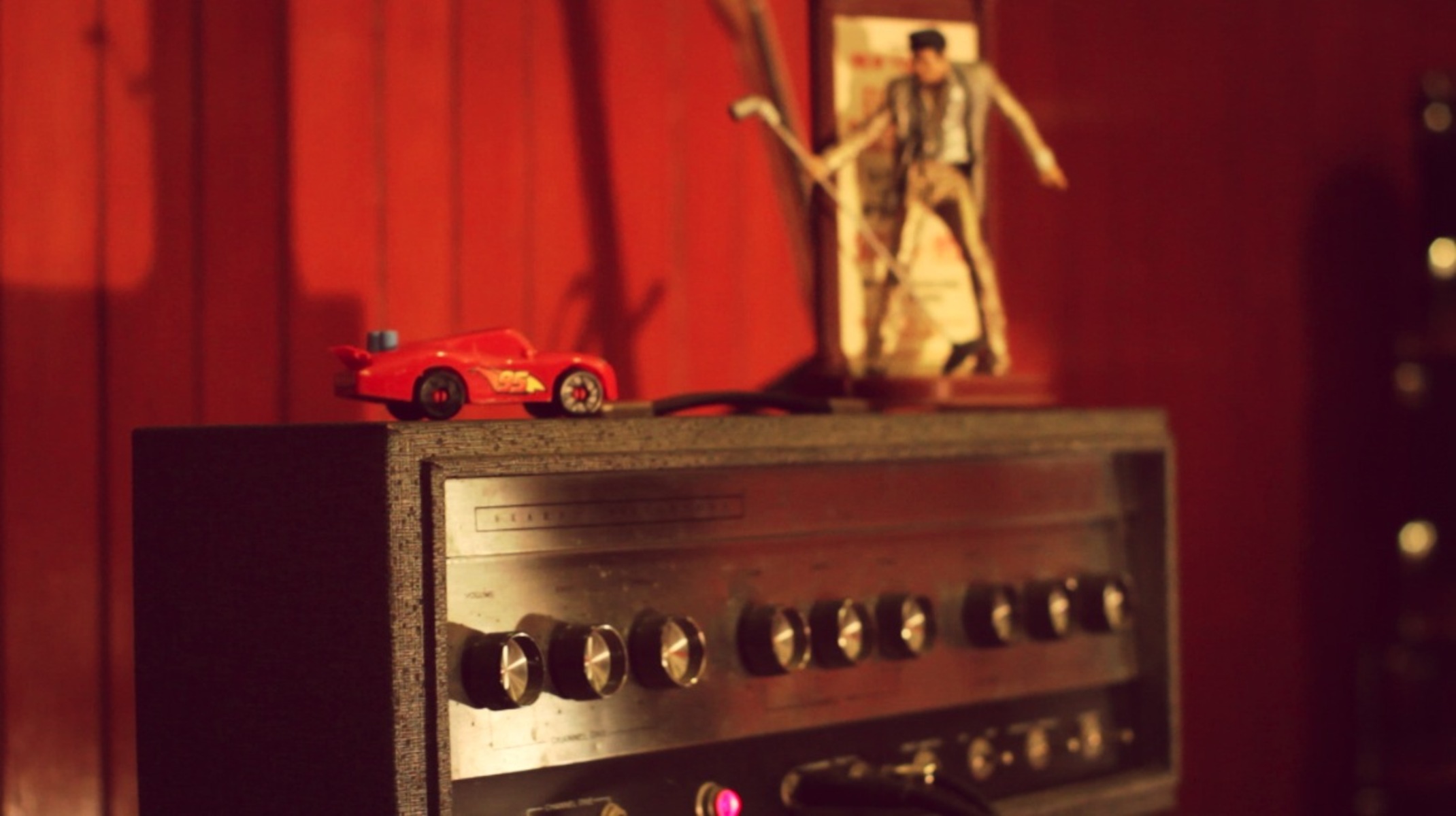 Amp Rig by serionoserio featuring Silvertone 1484 Twin Twelve