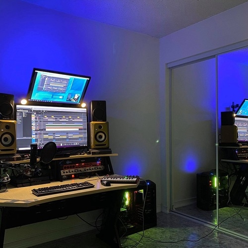 Photo of M-Audio Studiophile AV 40 Studio Monitors