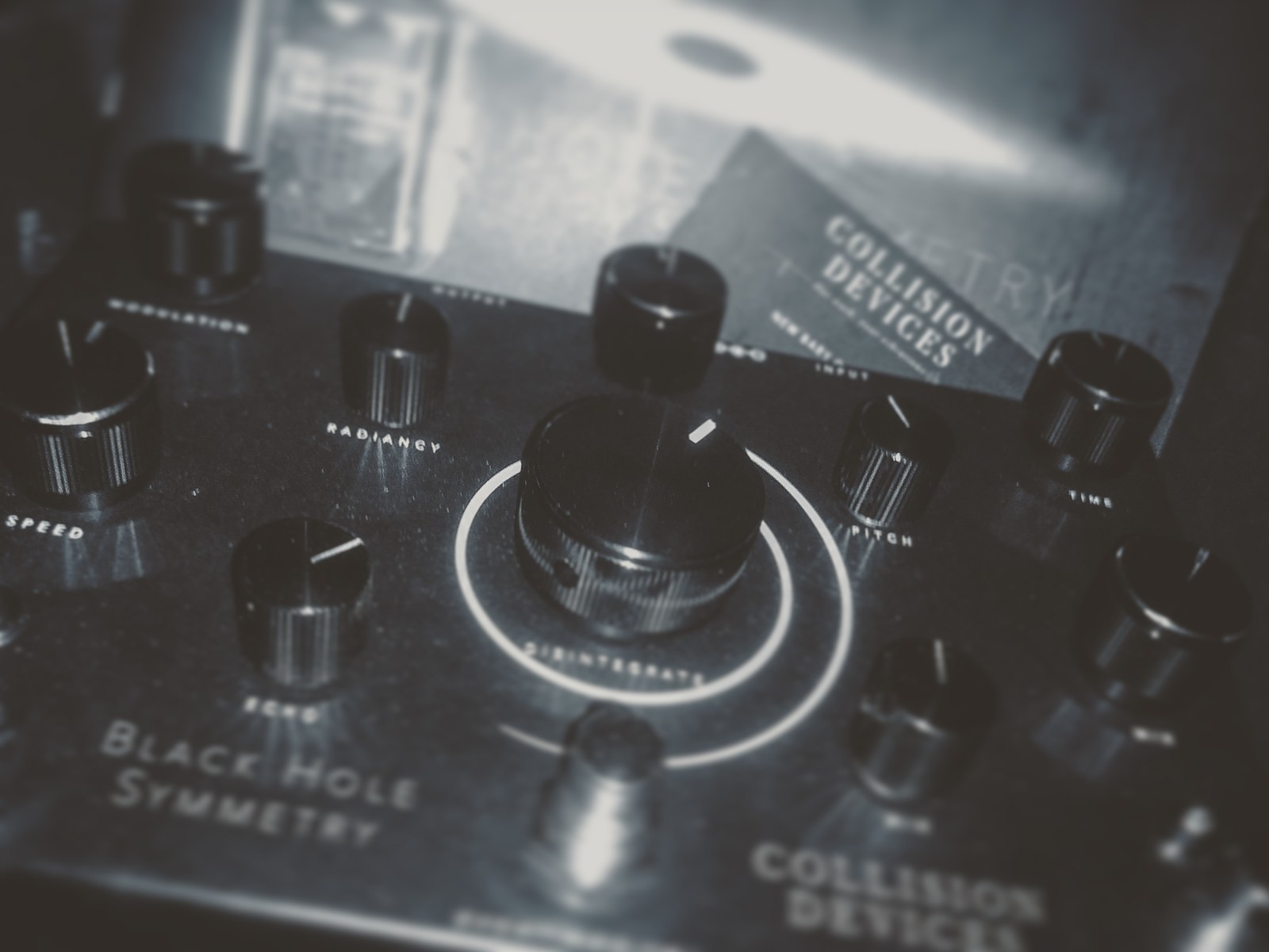 Music Gear Setup by solusash featuring Collision Devices Black Hole Symmetry