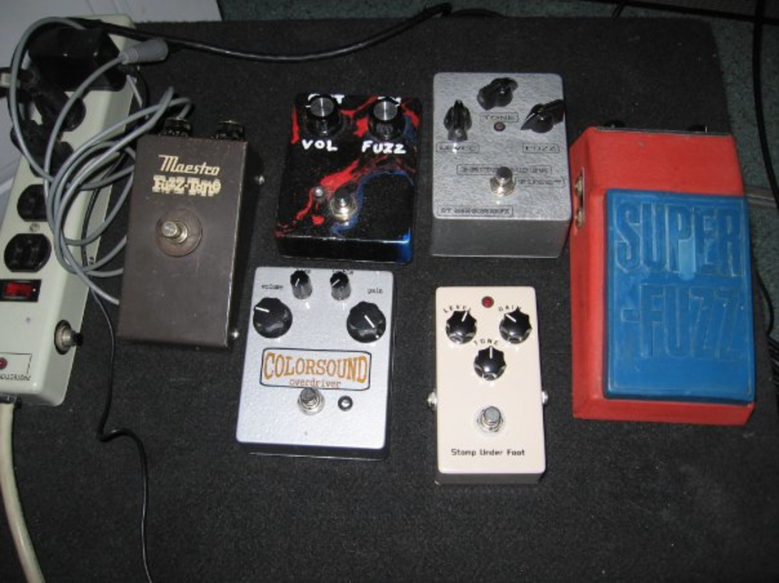 Music Gear Setup by jimmarchi1 featuring Univox U-1095 Super-Fuzz, Maestro Fuzz-Tone, and Colorsound Overdriver