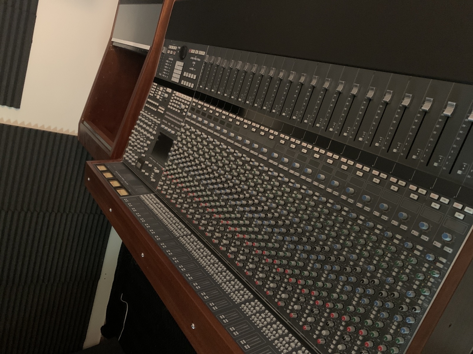 kickingsaturday's music gear photo