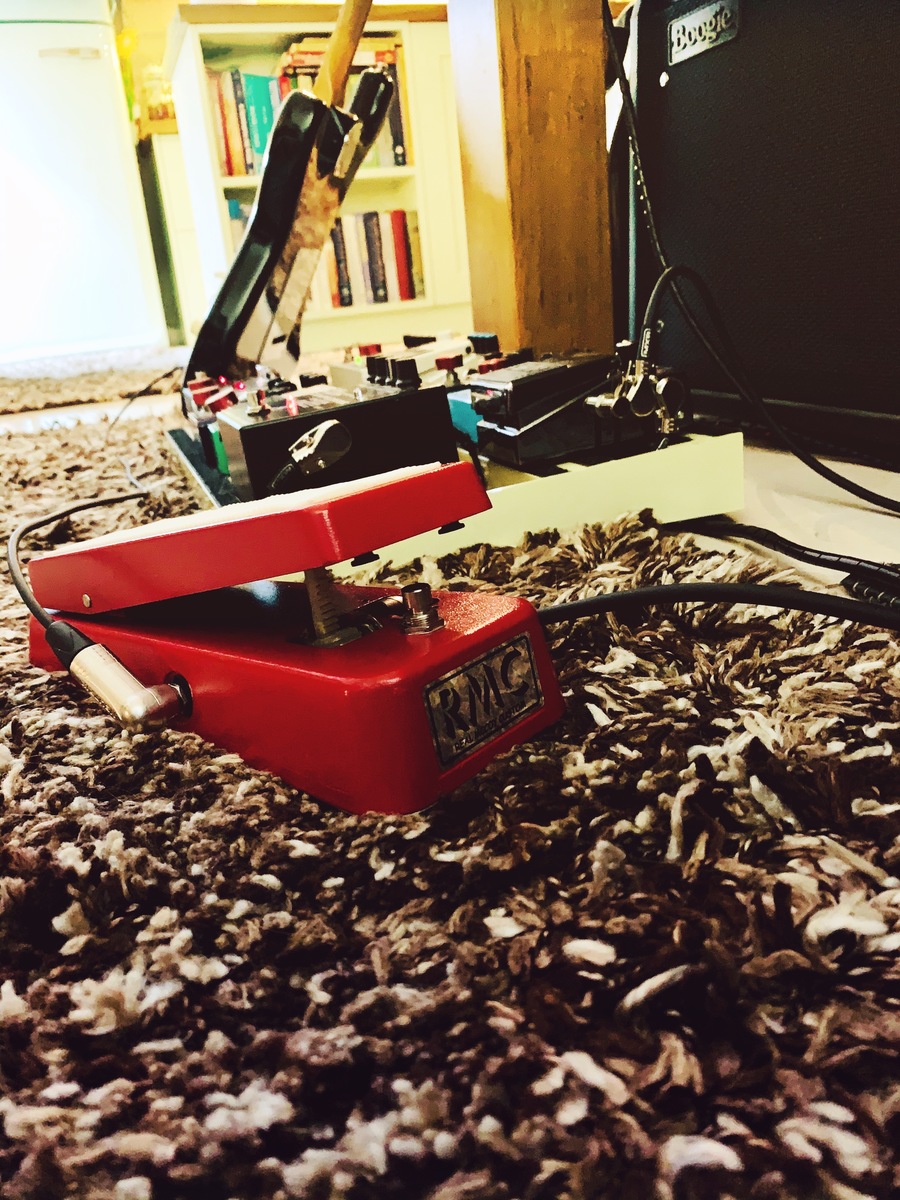 T-Rex Engineering Music Gear Setup by dy_kord featuring Real McCoy Custom RMC5 Wizard Wah Pedal and T-Rex Engineering Tonetrunk 55 Pedalboard