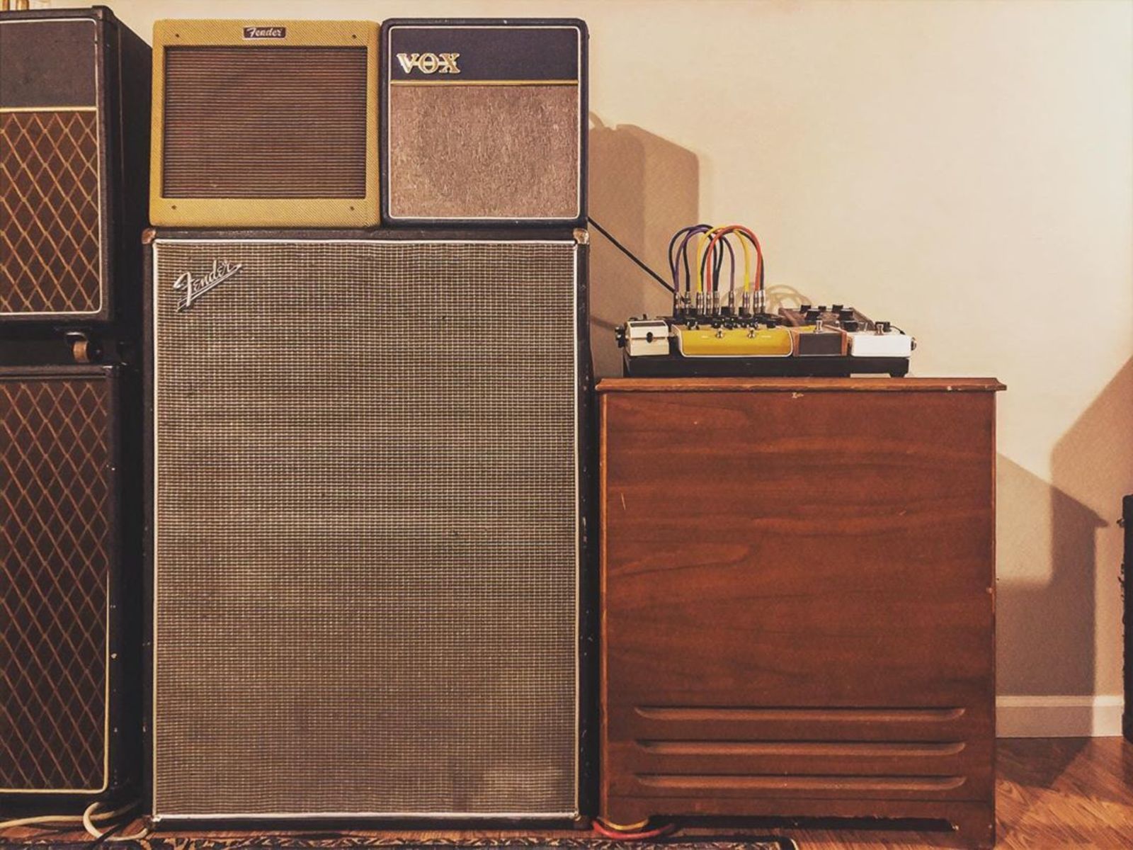 Amp Rig by oldfuzzhead featuring Boss DD-3 Digital Delay, Moog CP-251 Moogerfooger Control Processor, and Vox AC4C1-BL and 7 more pieces of gear