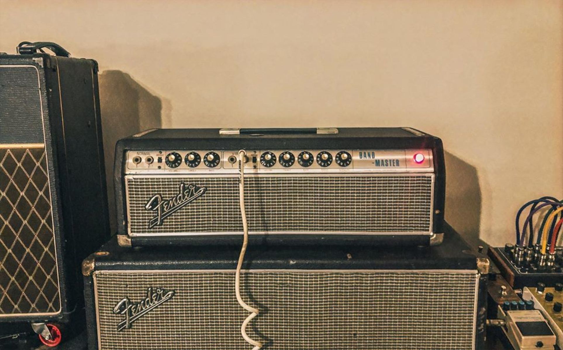 Music Gear Setup by oldfuzzhead featuring Fender 'Black Panel' Bandmaster (1963-1967)