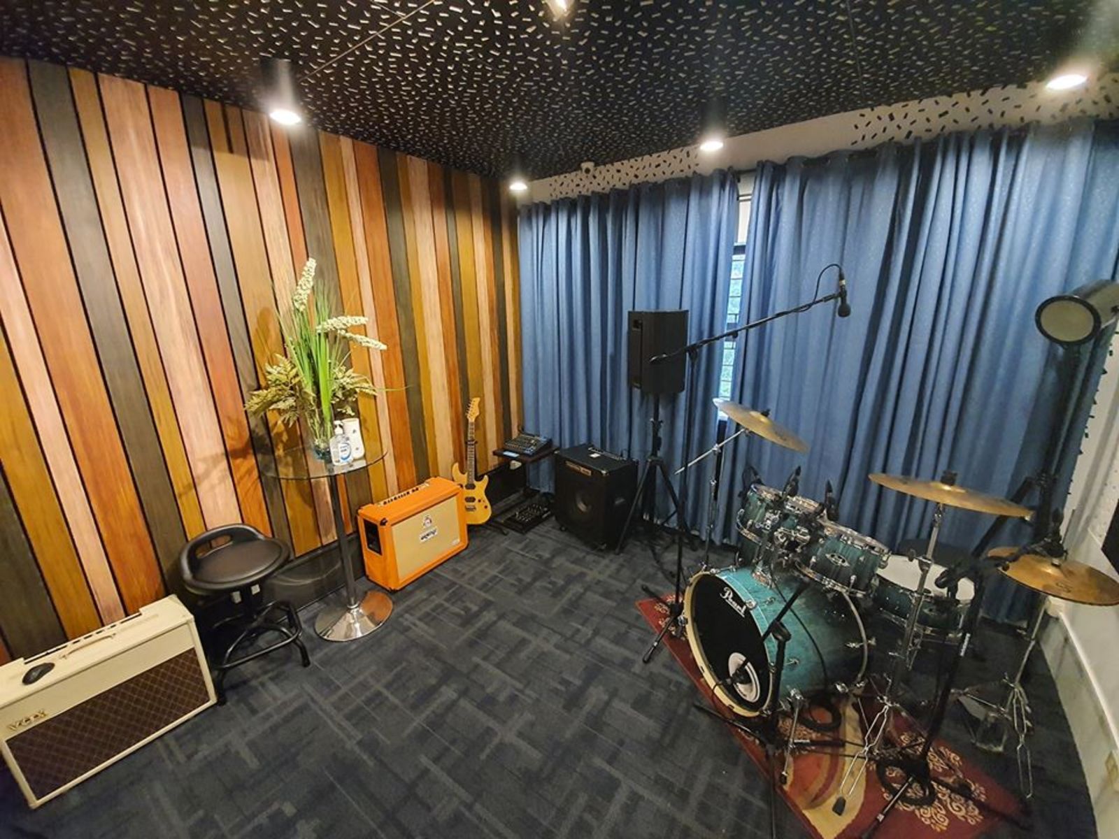 marcoroboto's music gear photo