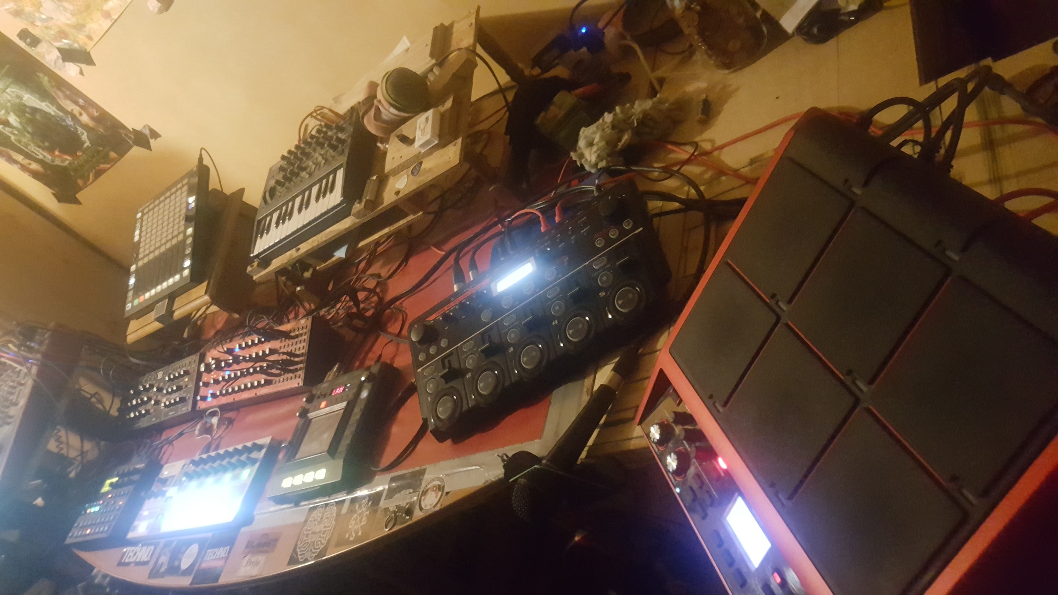 dr_fluffy's music gear photo
