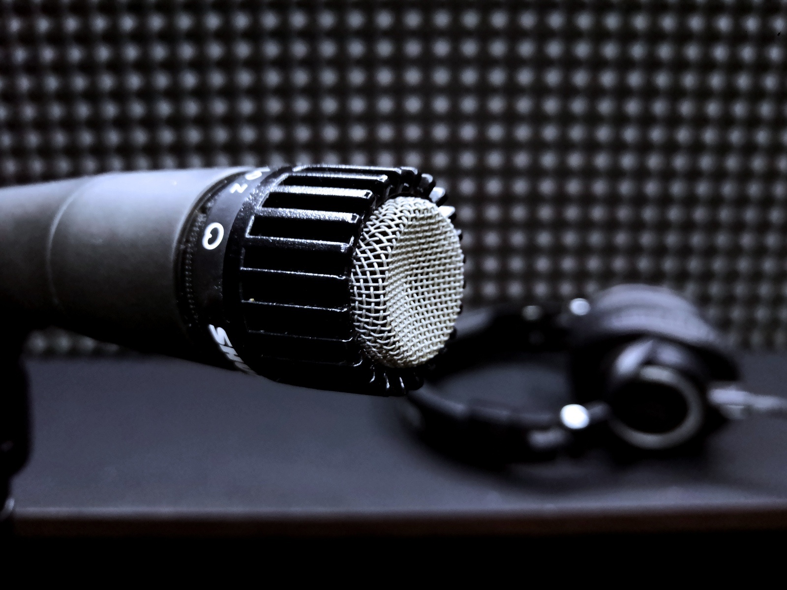 Shure Music Gear Setup by teheflsh featuring Shure SM57 and Audio-Technica ATH-M50x Professional Monitor Headphones