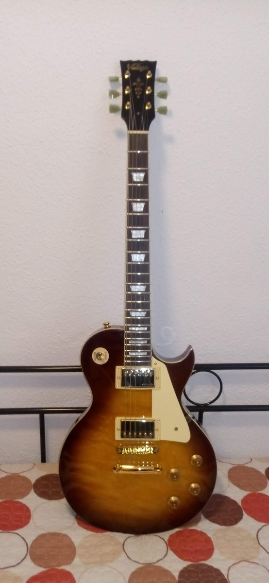 Music Gear Setup by elruben747 featuring Vintage V100 Les Paul