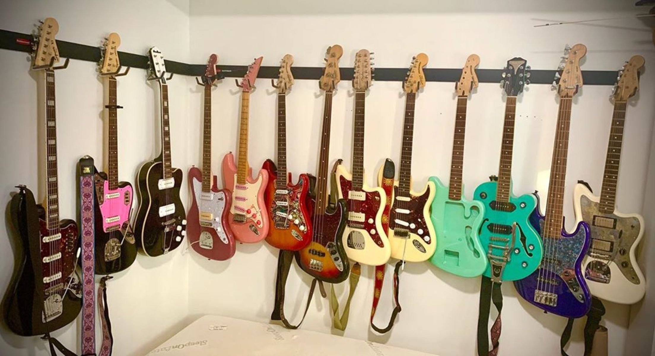 Fender Bass Rig by lostinautumnband featuring Epiphone WildKat, Fender Stratocaster Electric Guitar, and Eastwood Airline Tuxedo and 4 more pieces of gear