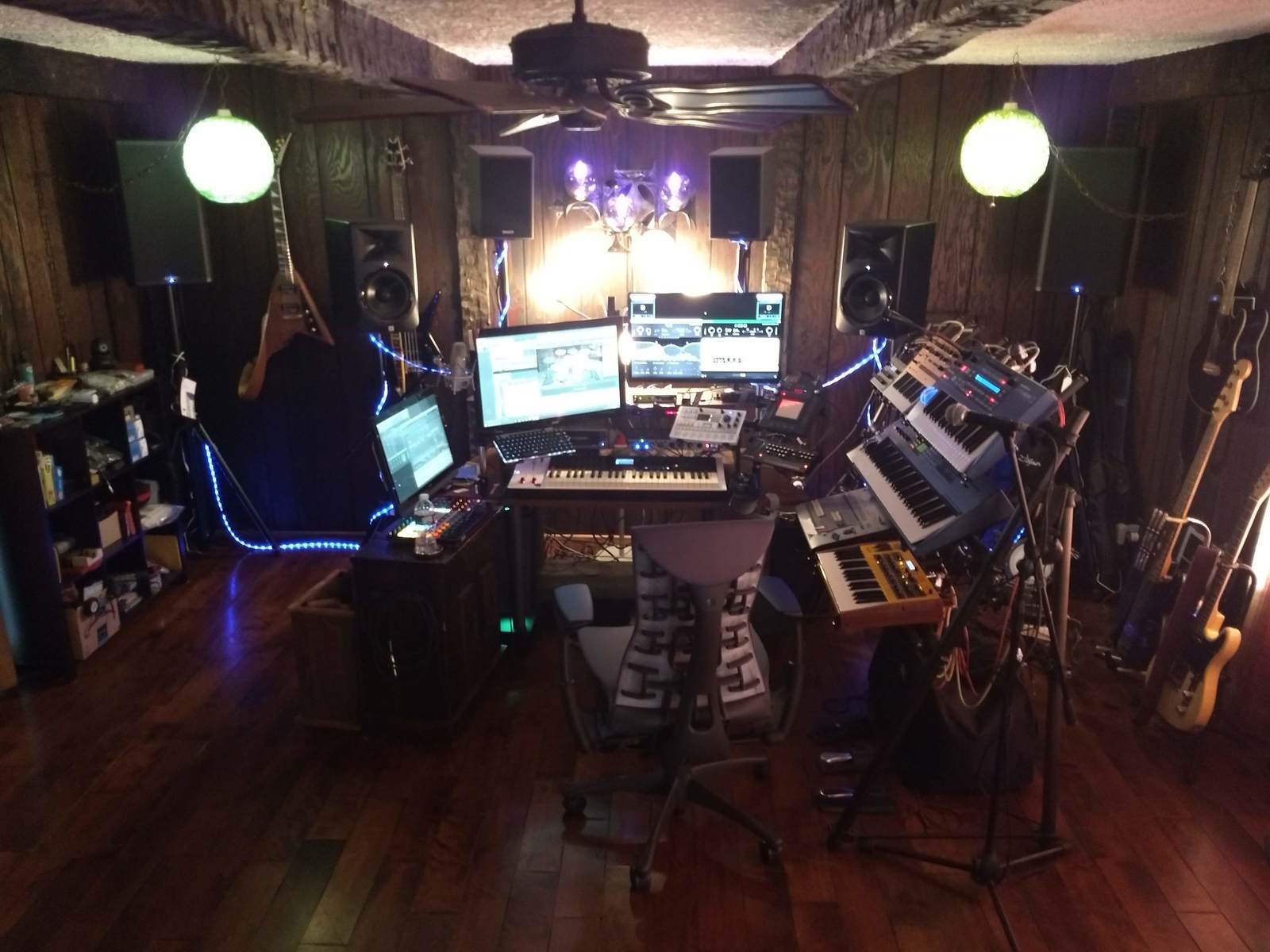 nirad's music gear photo