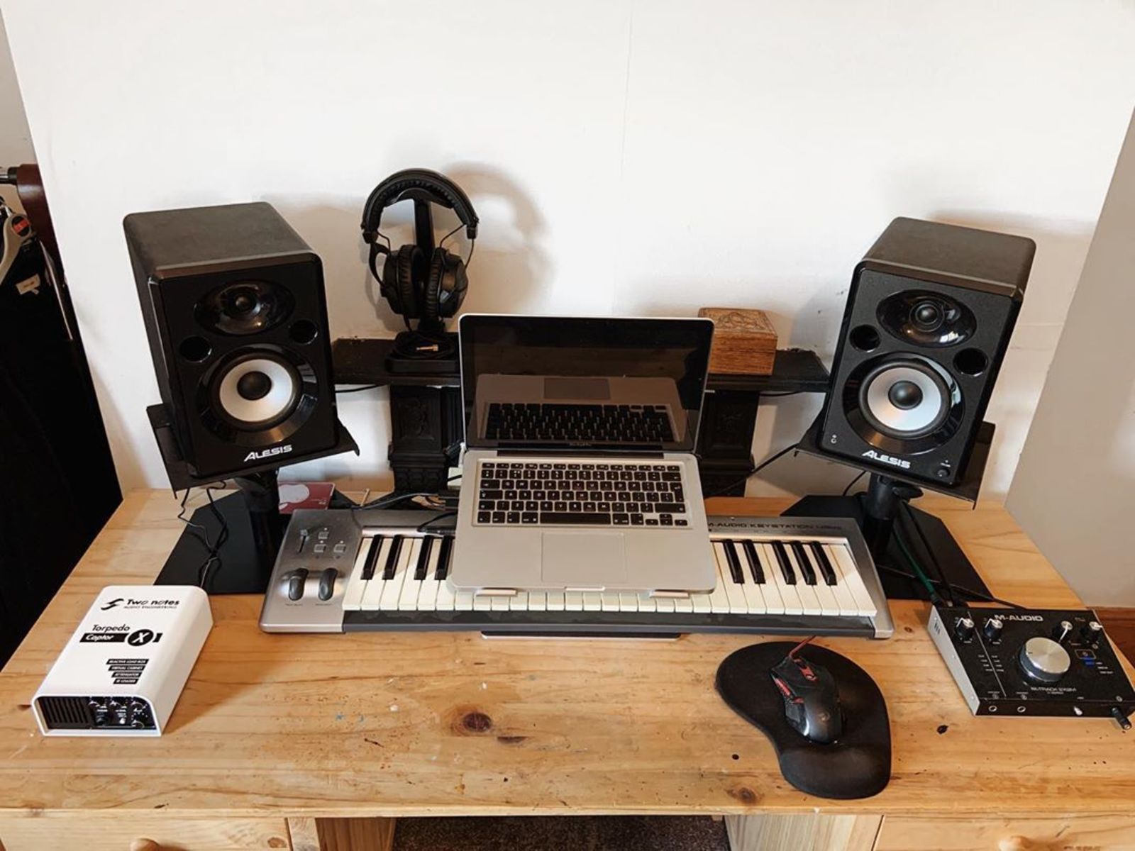 Amp Rig by dylanlloyd featuring M-Audio Keystation 49es MIDI Controller, Apple MacBook Pro (General), and Alesis Elevate 5 Active Monitor Speakers and 3 more pieces of gear