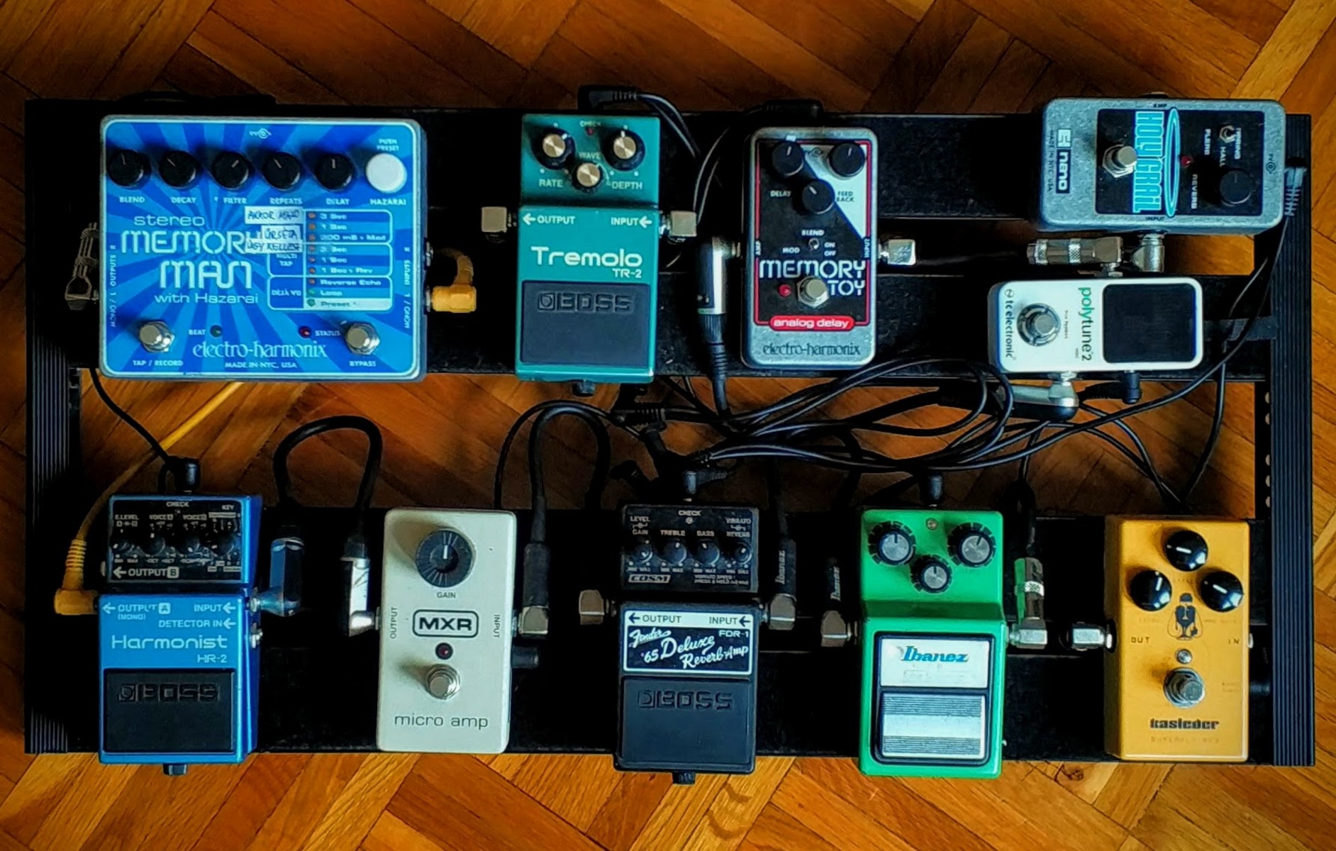 Music Gear Setup by barnahars featuring Ibanez TS9 Tube Screamer, MXR M133 Micro Amp, and Electro-Harmonix Holy Grail Nano and 7 more pieces of gear
