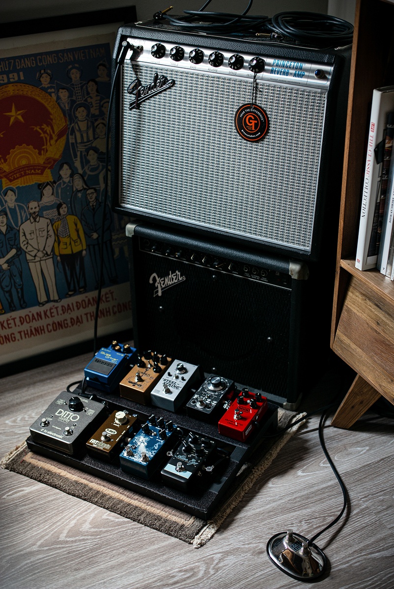 Pedalboard by munkeat98 featuring TC Electronic Ditto X2, Keeley Boss BD-2 Blues Driver Mod, and Fender '68 Custom Princeton Reverb 12W 1x10 Tube Guitar Combo Amp and 7 more pieces of gear