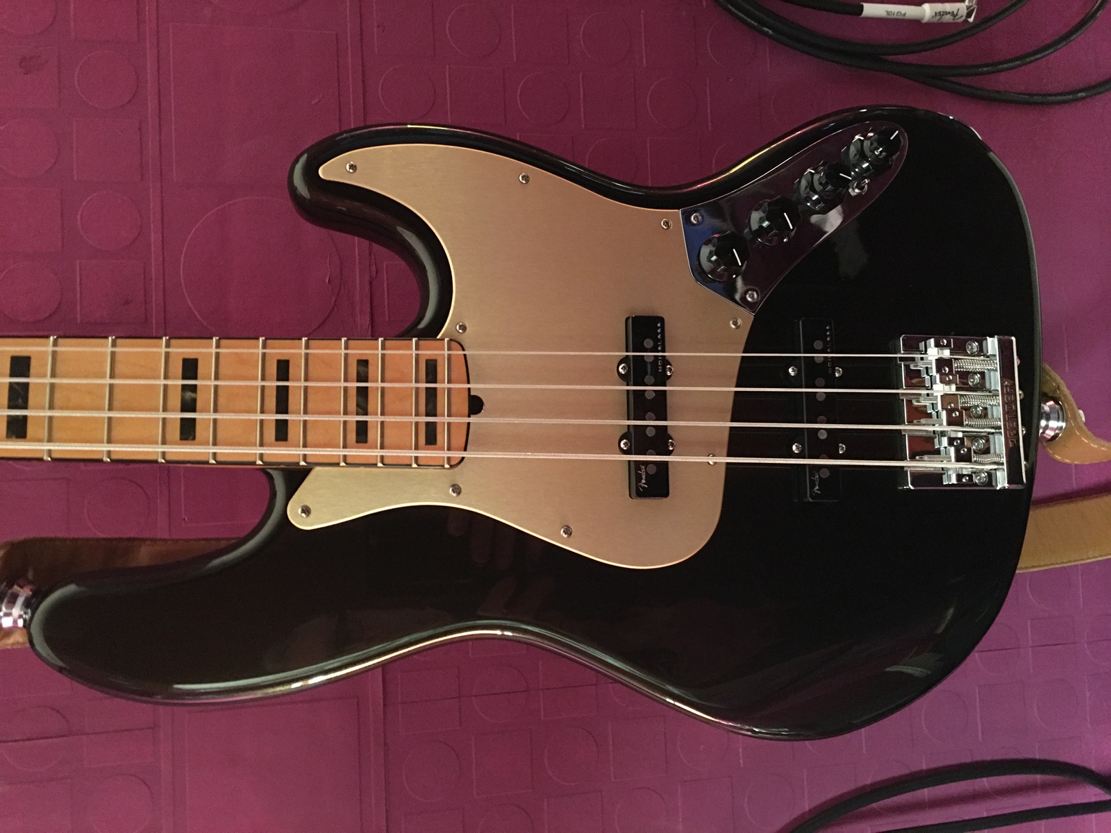 george_john_arthur_lynch's music gear photo