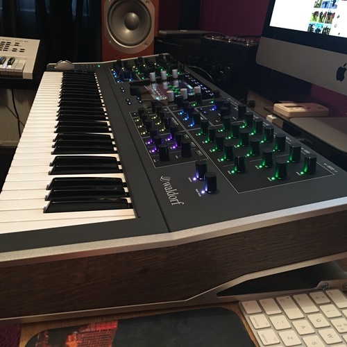 Photo of Waldorf Quantum 8-voice Hybrid Synth