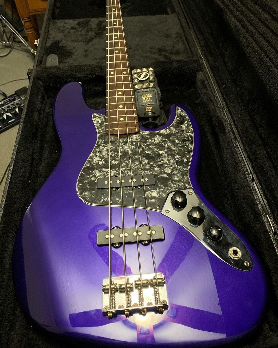 Music Gear Setup by tbonesbass featuring Fender Mexican Standard Jazz Bass
