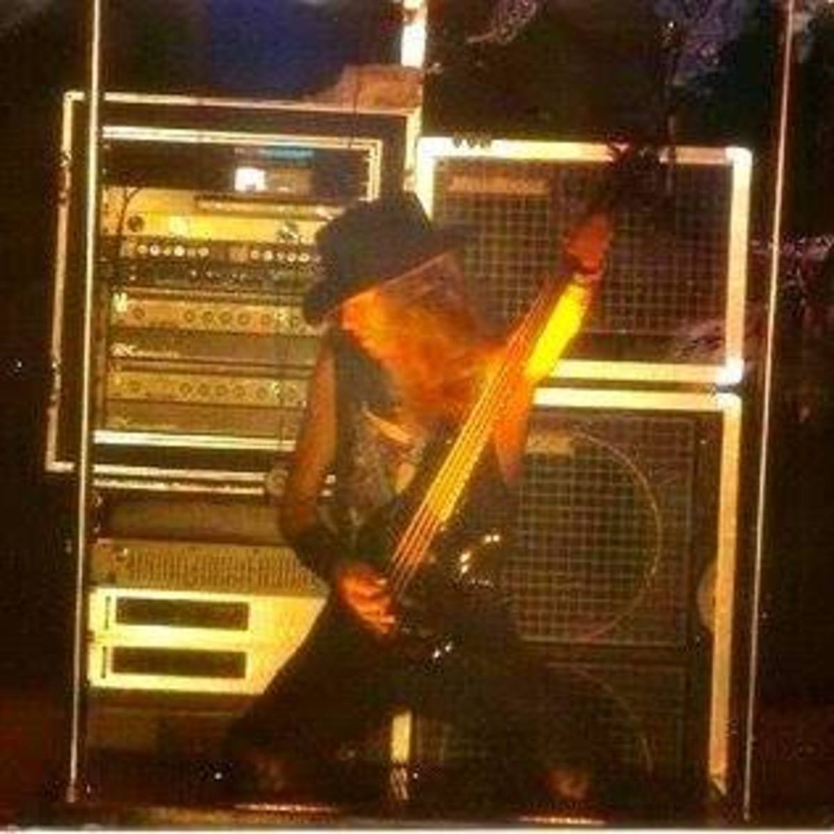 Metal Amp Rig by richard_scarlett_hatcher featuring Line 6 Relay G30, Gallien-Krueger 410RBH 800W 4x10 Bass Cab with Horn, and Korg DTR-2000 and 10 more pieces of gear