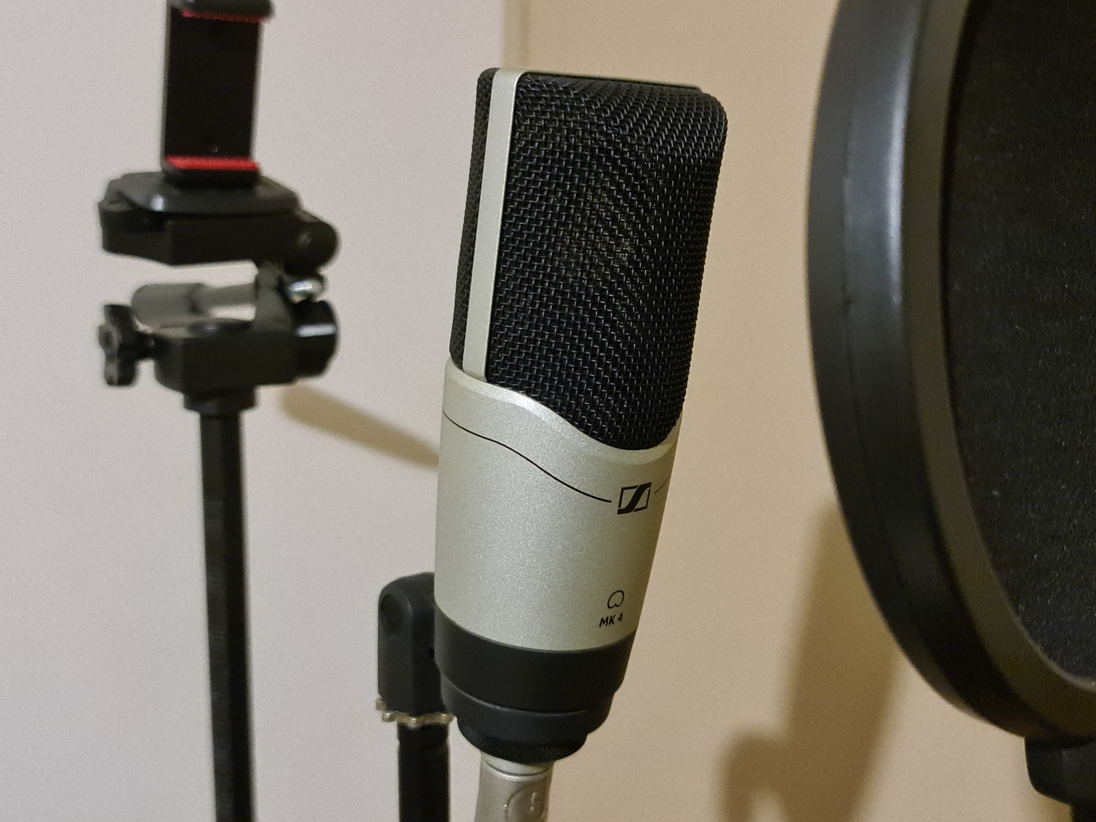 Music Gear Setup by devotio featuring Sennheiser MK4