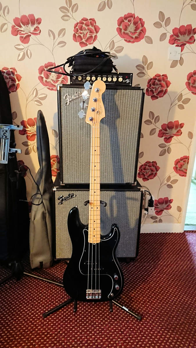 Bass Rig by steve_wood featuring Fender Precision Bass, Fender Rumble 410 Speaker Cabinet, and Fender Rumble 115 - 1x15" 300-Watt Bass Cabinet and 1 more piece of gear