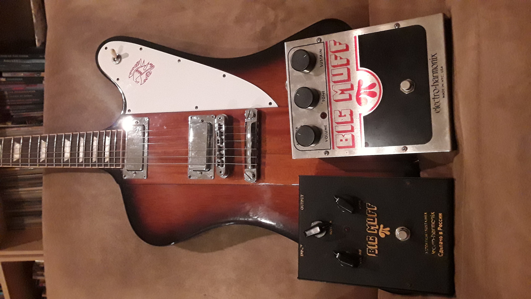 Electro-Harmonix Music Gear Setup by g211_masonian featuring Electro-Harmonix Big Muff Pi, Electro-Harmonix "Black Russian" Big Muff Pi V8, and Gibson Firebird Electric Guitar