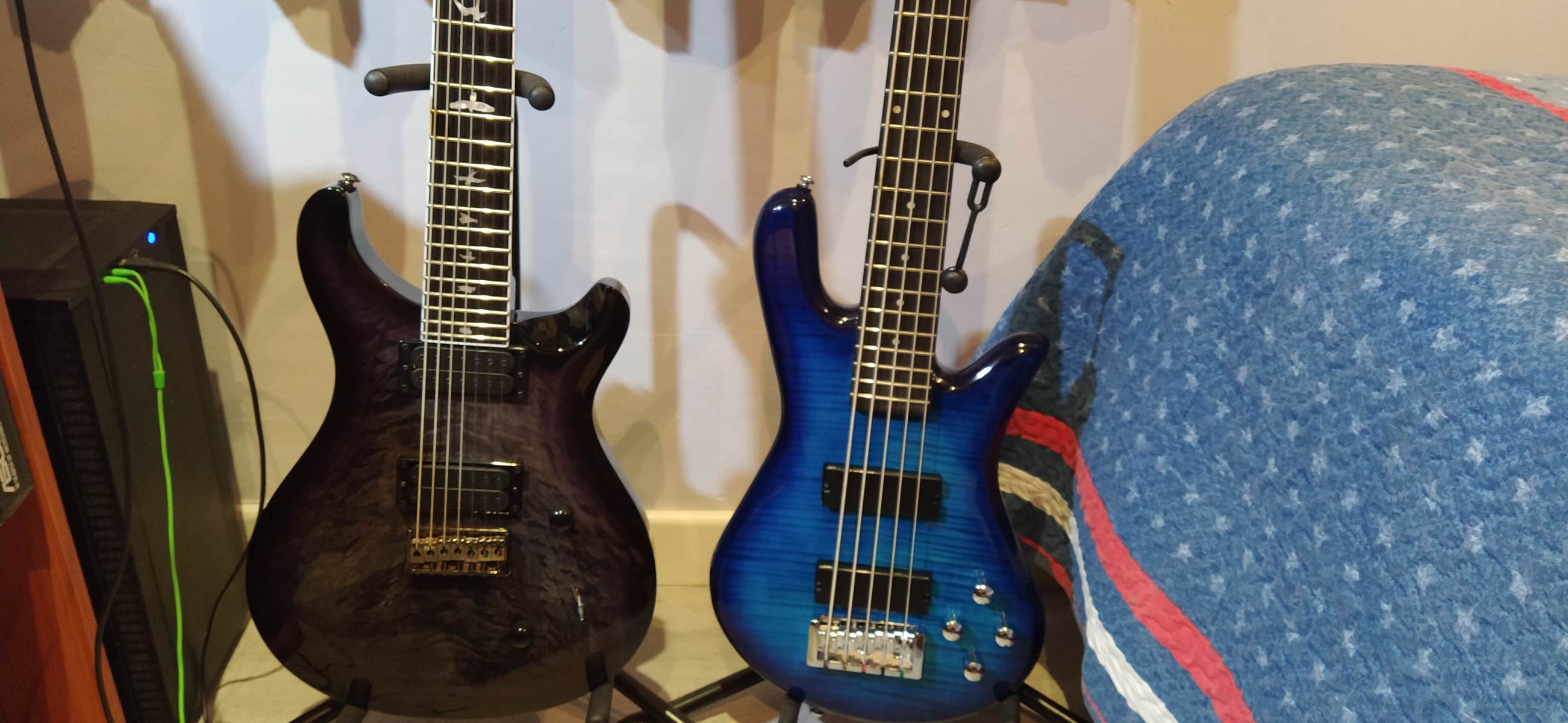 Spector Music Gear Setup by samuel_sanchez featuring Spector Legend 5-String Bass Guitar and PRS Mark Holcomb signature 7 string