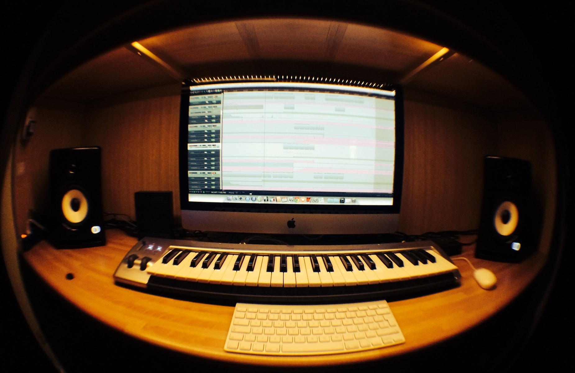 kernel's music gear photo