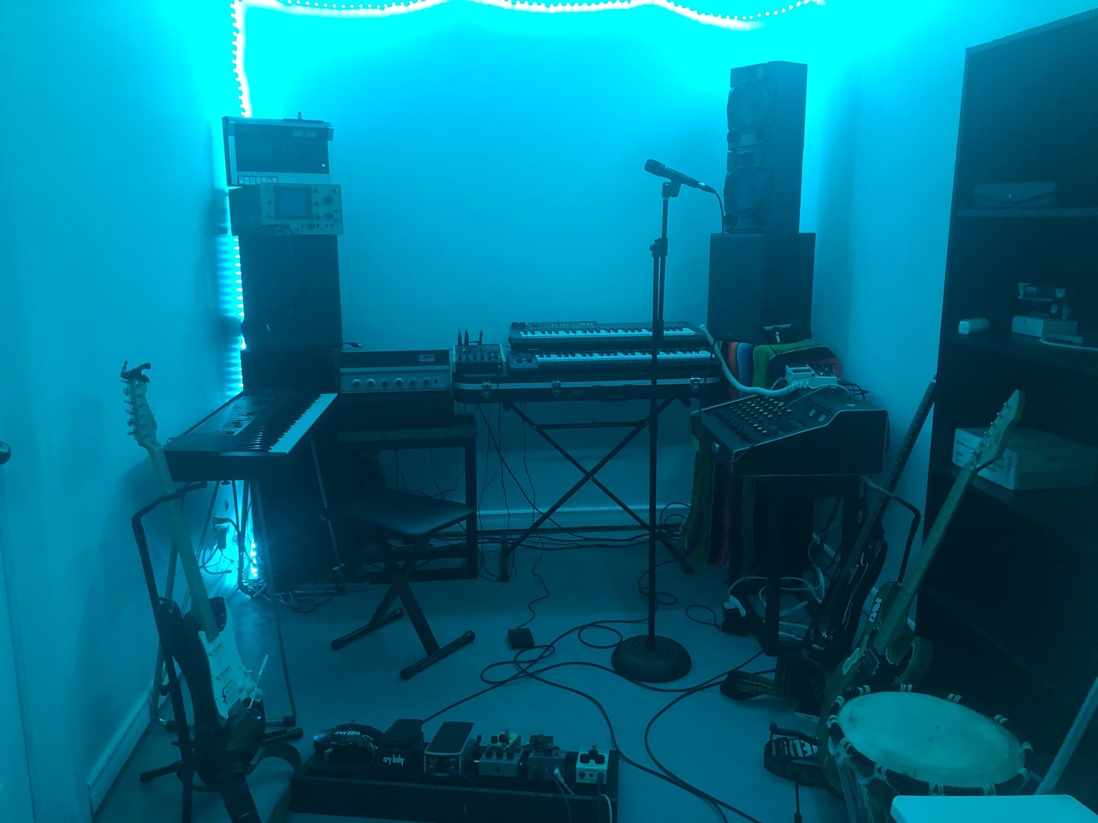 alecbell's music gear photo