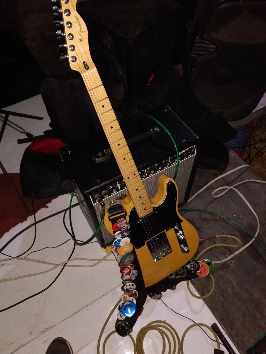 Music Gear Setup by dan_hernandez_peverell featuring Fender Champion 40 and Fender Player Telecaster