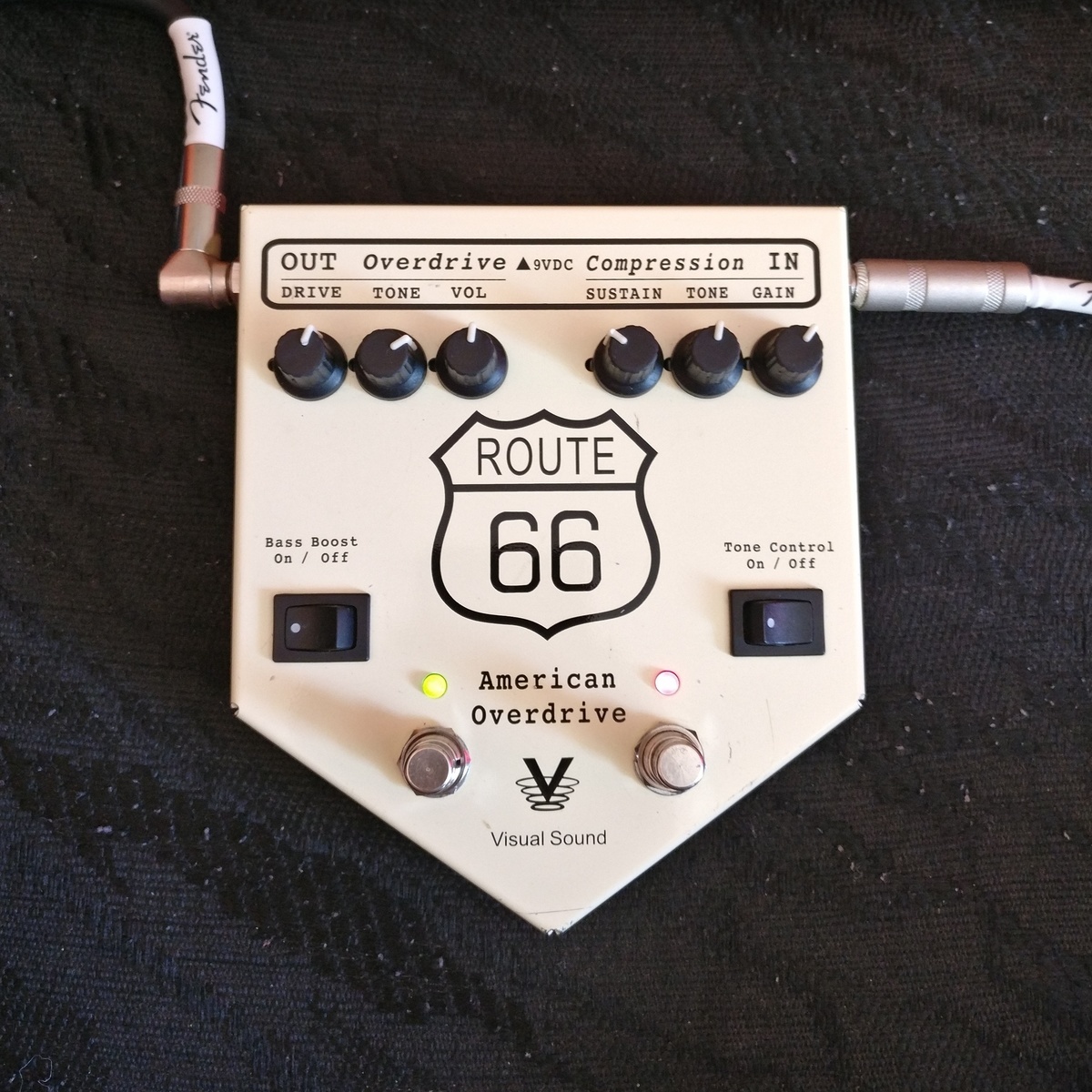 Music Gear Setup by adrian_caldera_vargas featuring Visual Sound Route 66
