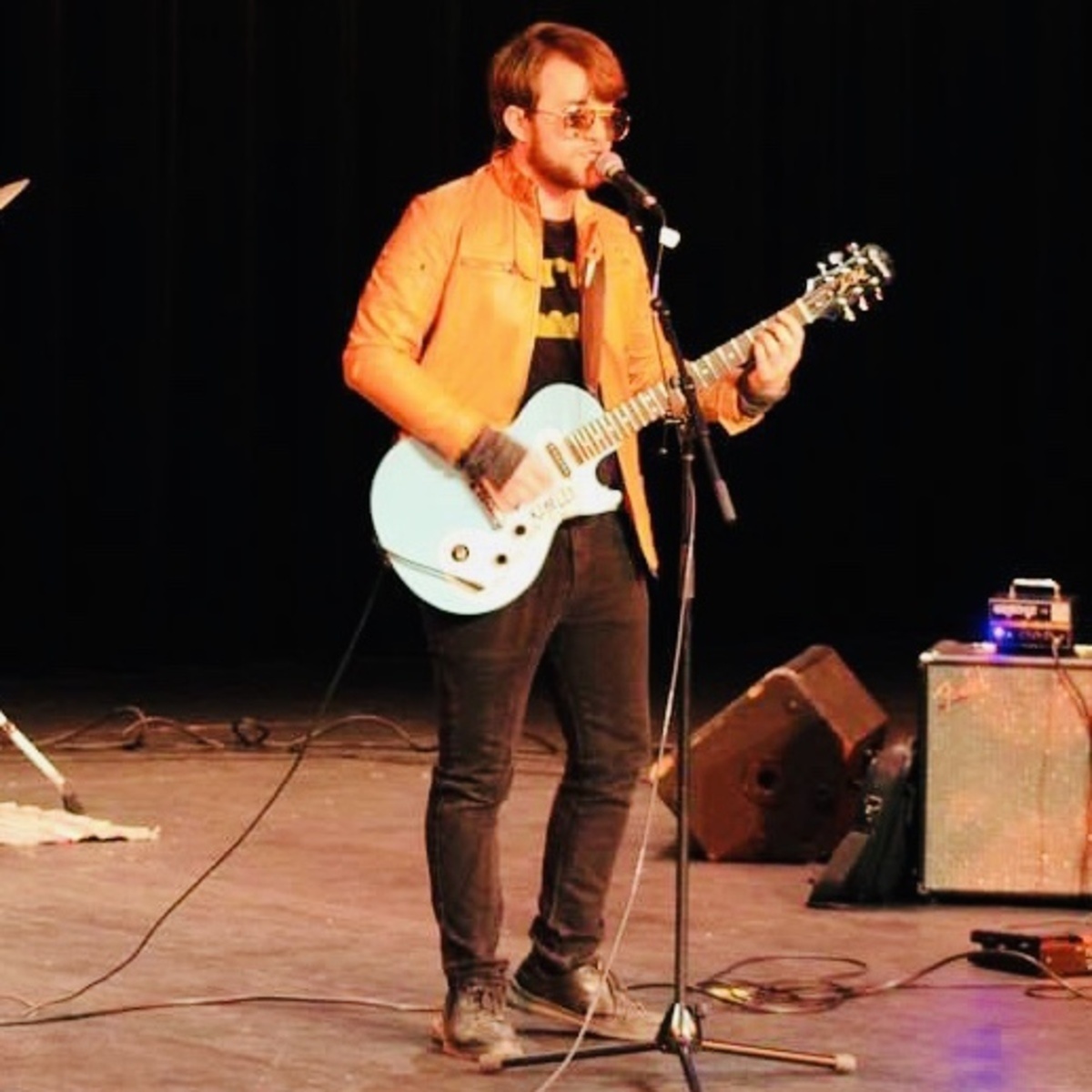 Music Gear Setup by aerozach12 featuring Epiphone Les Paul SL Tur.