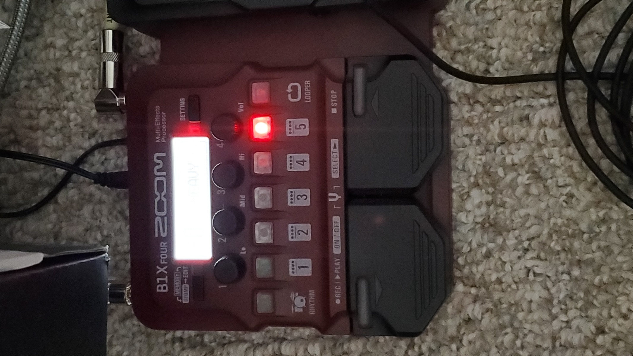 Music Gear Setup by al3x751 featuring Zoom B1x Four